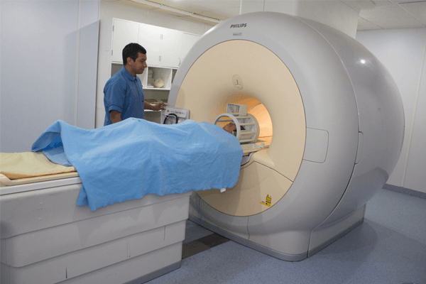 Resonancia magnética funcional (fMRI)